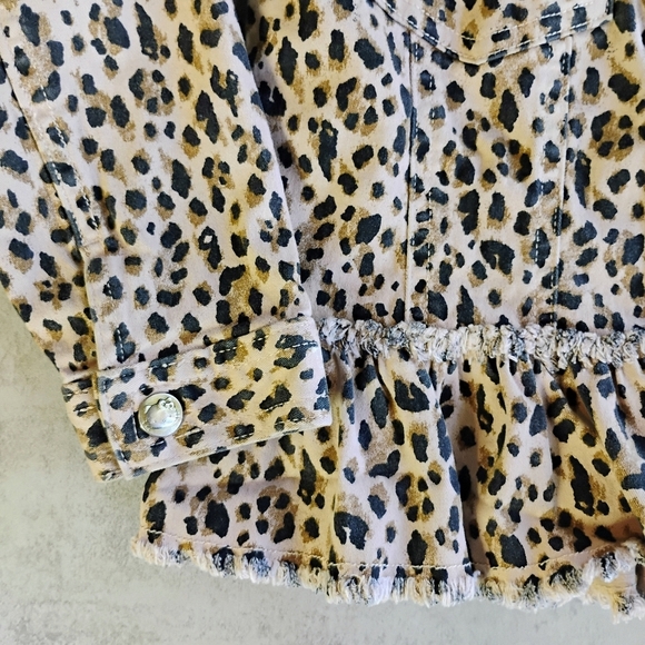 365 Kids Hello Kitty Leopard Print Lightweight Jacket Girls Size 5 - Picture 4 of 12